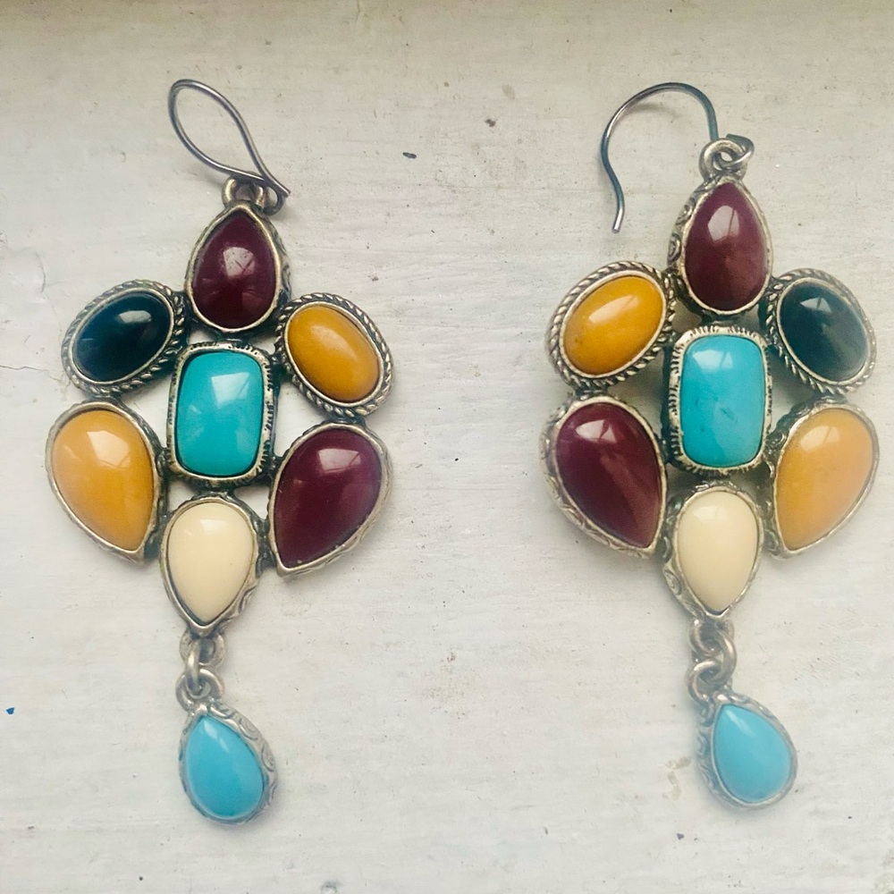 Vibrant Blue and Red Cluster Earrings with Teardrop Design